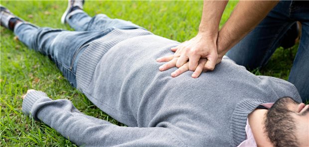 Stiftungen: Deutschland durch mehr Laien-Reanimation herzsicherer machen Im Rückstand: Deutschland hinkt bei Reanimation durch Ersthelfer hinterher.