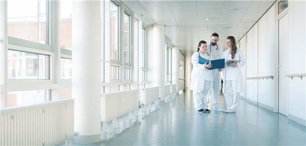 Klinikreform: Hartmannbund sorgt sich um Weiterbildung Im Zusammenhang mit der Klinikreform sollte auch an die Weiterbildung gedacht werden, betont der Hartmannbund.