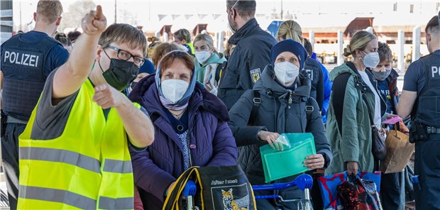 Brandenburg weitet Erstuntersuchungen für Flüchtlinge aus Im brandenburgischen Cottbus kommen derzeit viele Flüchtlinge aus der Ukraine an. Für diejenigen, die in dem Bundesland bleiben, ist die medizinische Erstuntersuchung geregelt.