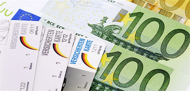 Im ersten Halbjahr 2018 betrugen die Ausgaben der Krankenkassen 119,588 Milliarden Euro. Im Vorjahreszeitraum waren es 4,572 Milliarden Euro weniger gewesen.