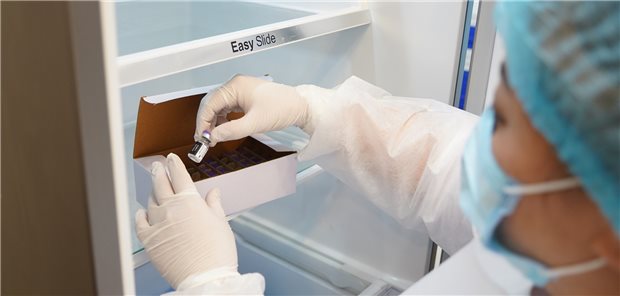 Im ultratiefgefrorenen Zustand sind der Kinderimpfstoff und die neue Fertiglösung von BioNTech/Pfizer jetzt neun statt bislang sechs Monate haltbar. 