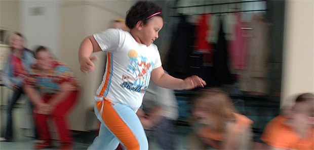 Weltweit 120 Millionen fettleibige Kinder Immer mehr Kinder mit Adipositas.