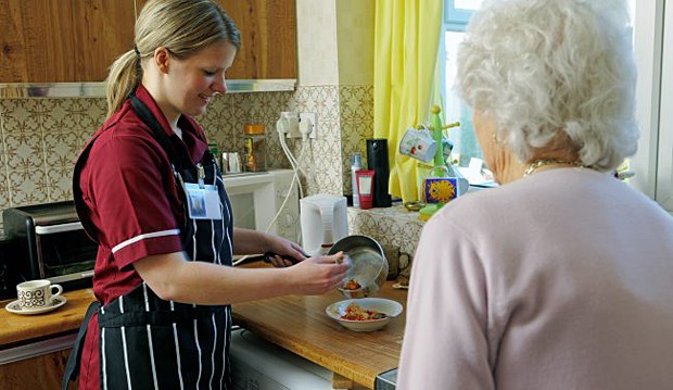 Aus der Klinik entlassen - zu Hause hilflos Immer mehr Menschen leben allein und benötigen nach der Klinikentlassung jemanden, der ihnen hilft.