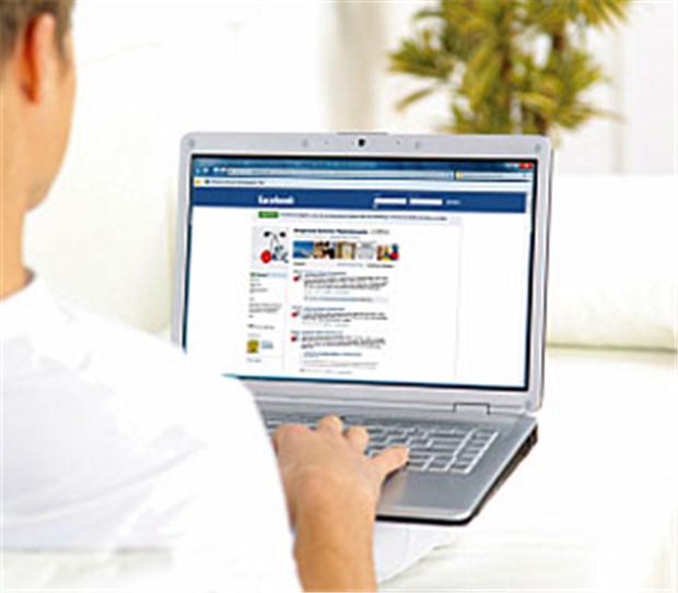Patientenseite auf Facebook trifft Nerv der Ärzte Immer mehr Patienten suchen auch in sozialen Netzwerken wie Facebook nach Informationen über Arztpraxen.