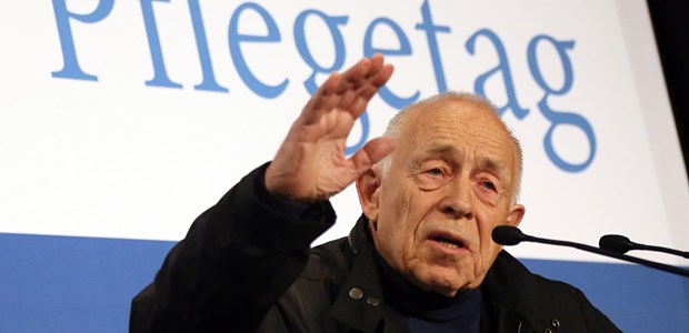 Nächstenliebe ist Pflicht Immer noch rebellisch. Heiner Geißler (83, CDU) begeisterte den Pflegetag mit einer aufrührerischen Rede.