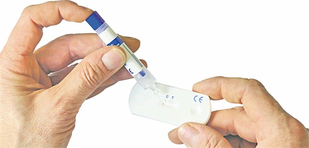 Immunologischer Stuhltest: In Bezug auf Intervallkarzinome ist er offenbar dem Guajak-Test überlegen.