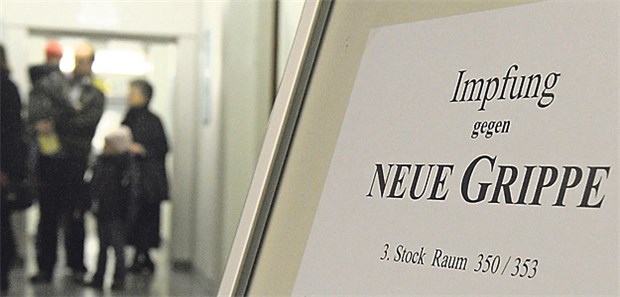 ÖGD nur noch eingeschränkt arbeitsfähig Impfungen im Gesundheitsamt während der Schweinegrippe: Den Ämtern gehen die Ärzte aus. Das hat Folgen.