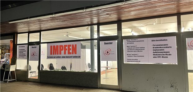 Impfzentrum der Marke Eigenbau in Peine.