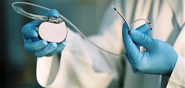 Implantierbarer Defibrillator: Wer ihn trägt, kann künftig vom Arzt telemedizinisch behandelt werden.