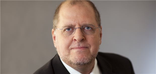 Zu viele Krankenkassen? BKK-Chef Knieps spricht von „blankem Populismus“ „In Deutschland entscheiden Versicherte und nicht selbstherrliche Verbandsfunktionäre über Zahl und Größe der Krankenkassen“: Franz Knieps, Vorstandsvorsitzender des BKK Dachverbands.