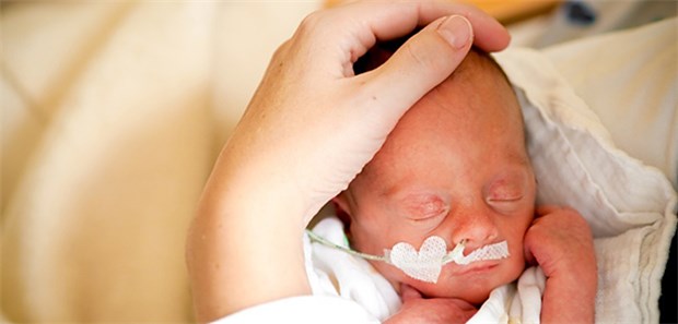 Hirn-Scan bei Frühchen zeigt Risiko für Entwicklungsstörungen In Deutschland kommt etwa eins von zehn Babys vor der 37. Schwangerschaftswoche auf die Welt.