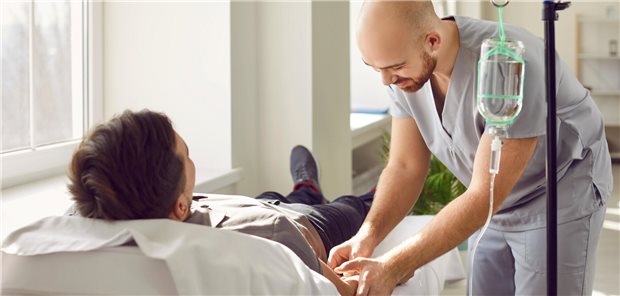 Ampel-Koalition bastelt an Heilkundeausübung durch Pflegekräfte In Deutschland noch immer kontrovers diskutiert: Heilkundeausübung durch Pflegefachkräfte.