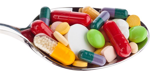 Wo die Wurzeln der Arzneimittelsucht liegen In Deutschland schlucken offenbar viele Menschen Tabletten, obwohl es medizinisch betrachtet gar ncht notwendig ist.