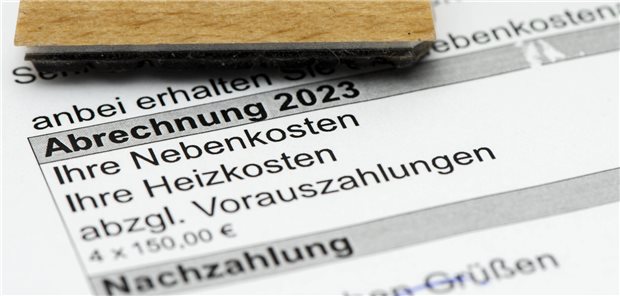 Stempel auf einer Nebenkostenabrechnung aus dem Jahr 2023.