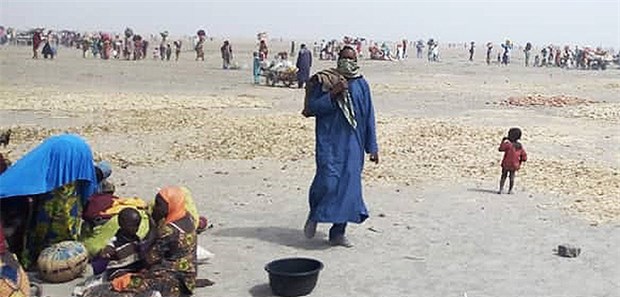 Tausende auf der Flucht in Nigeria In Nigeria sind Tausende Menschen auf der Flucht vor dem Terror von Boko Haram, der bereits seit zehn Jahren das Land verunsichert.