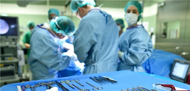 In Nordrhein-Westfalen gibt es Versorgungsengpässe bei operativen Eingriffen im Bereich der Hals-Nasen-Ohren-Heilkunde (HNO) für Kinder.