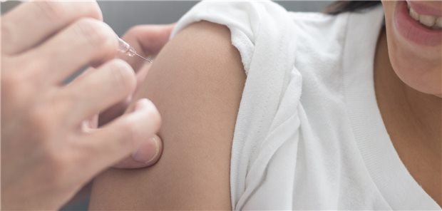 In den USA wird Mädchen eine routinemäßige Impfung gegen humane Papillomaviren (HPV) im Alter von 9 bis 12 Jahren empfohlen. Doch häufig erfolgt sie erst später.