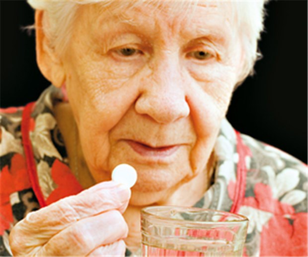 Schützen Statine auch vor Parkinson? In einer Studie sank das Parkinson-Risiko, wenn die Teilnehmer Statine einnahmen.