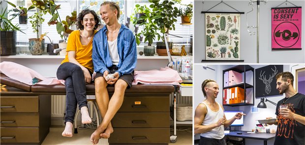 In ihrer Praxis im Schillerkiez in Berlin-Neukölln gehen Dr. Martin Viehweger (großes Bild, rechts) und Dr. Elena Rodríguez (großes Bild, links) neue Wege.
