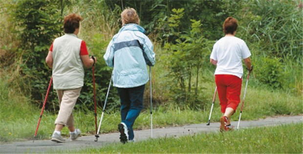 Sport im Alter hält das Immunsystem auf Trab In jedem Alter nützlich: Training.