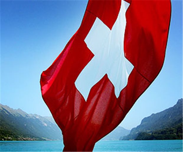 Gesetzesvorlage ist für die Schweizer "Käse" In keinem der 26 Kantone erhielt das Vorhaben, Managed Care zum Regelfall zu machen eine Mehrheit.