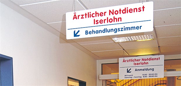 Gröhe verteidigt Klinikreform In puncto ärztlicher Notdienst sollen Vertragsärzte und Kliniken zusammenarbeiten – die Sicherstellung jedoch bleibt bei den Niedergelassenen.