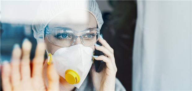 150.000 Verdachtsfälle auf Corona als Berufskrankheit In rund 100000 Fällen erkannten Berufsgenossenschaften und Unfallkassen im vergangenen Jahr das Vorliegen einer im Job erworbenen Corona-Infektion an. Darunter waren auch viele Ärzte.