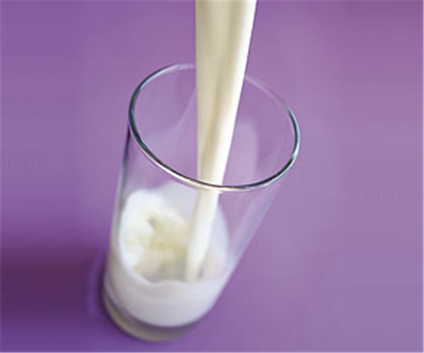 FSME-Risiko auch durch unbehandelte Rohmilch In unbehandelter Rohmilch können sich die Erreger der FSME verstecken. © Matthew Bowden / fotolia.com