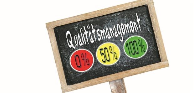 Mauerblümchen im Praxisalltag? In vielen Praxen niedergelassener Ärzte steht die QM-Ampel noch nicht auf Grün, monieren QM-Fachleute.