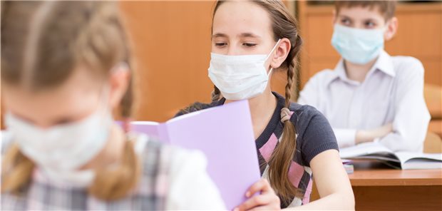 Kinder beim Coronavirus wohl so infektiös wie Erwachsene Infektionsrisiko Schule: Die Viruslast mit dem SARS-CoV-2 bei Kindern ist ähnlich hoch wie bei Erwachsenen.