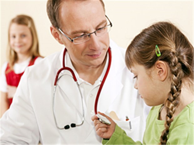 Schon Grundschulkinder interessieren sich für Gesundheit Informationen zur Gesundheit holen sich Kinder gerne bei Ärzten.