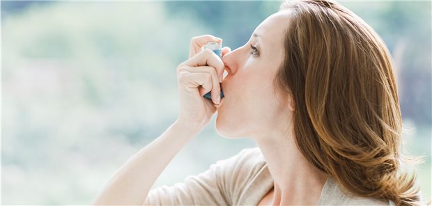 Inhalation eines Asthmamedikaments