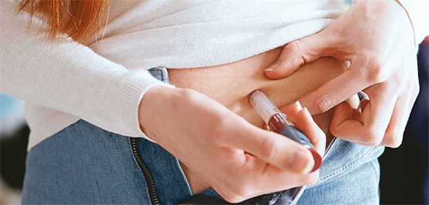 Mädchen haben öfter Ketoazidosen Insulin-Injektion: Einige Mädchen neigen dazu, zu niedrig zu dosieren, um Gewicht zu verlieren.