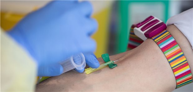 Intravenöse Arzneimittelgabe: Grenzüberschreitende klinische Studien sollen einfacher werden für Sponsoren und Beteiligte.