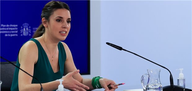 Spanien macht Abruptio zu öffentlichem Gesundheitsrecht Irene Montero, Gleichstellungsministerin von Spanien, hofft auf sicherere Schwangerschaftsabbrüche durch die geplante neue Gesetzgebung.