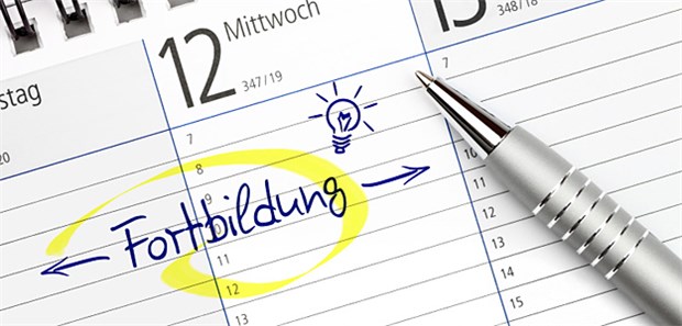 Ist der Arbeitgeber nicht tariflich gebunden, muss meist über Fortbildungsansprüche verhandelt werden.