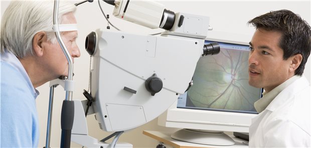 Ist die Glaukom-Untersuchung „dringend geboten“? So hat es zumindest der Bundesverband der Augenärzte in einem Aufklärungsformular formuliert. Verbraucherschützer rügten diesen Hinweis.