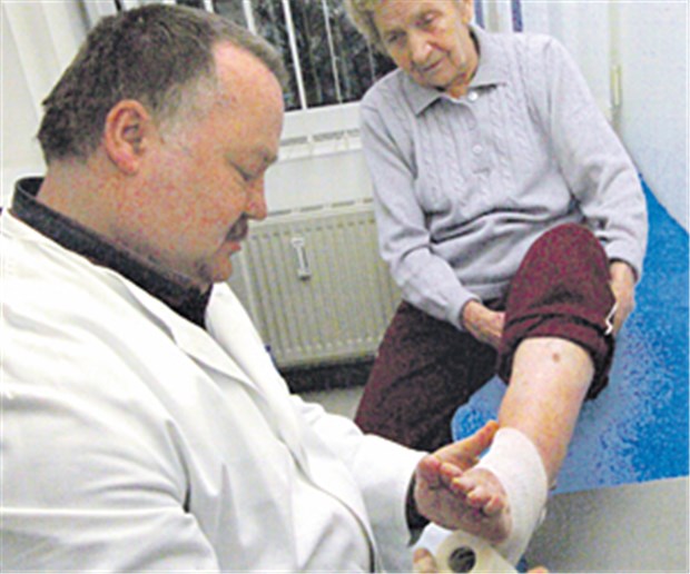 Update zum modernen Wundmanagement Ist die Wunde mit einem Verband gut versorgt?