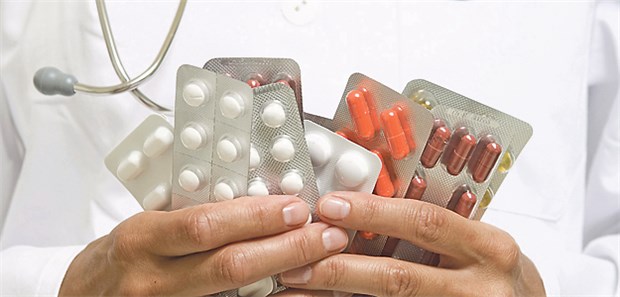 Ist ein Antibiotikum nötig? In Großbritannien sind die Versagerquoten besonders bei Trimethoprim, Ciprofloxacin und Cefalexin angestiegen.