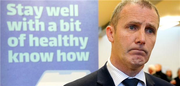 Schottischer Gesundheitsminister tritt wegen horrender Roamingrechnung zurück Ist über den Umgang mit einer extrem hohem Roamingrechnung gestolpert: Schottlands Gesundheitsminister Michael Matheson.