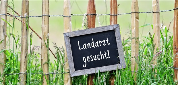 „Kreative Lösungen“ für Landarztmangel statt Panik schieben Ja, wo ist der Arzt? Auf dem Land jedenfalls anscheinend immer seltener zu finden, wie Auswertungen zeigen.