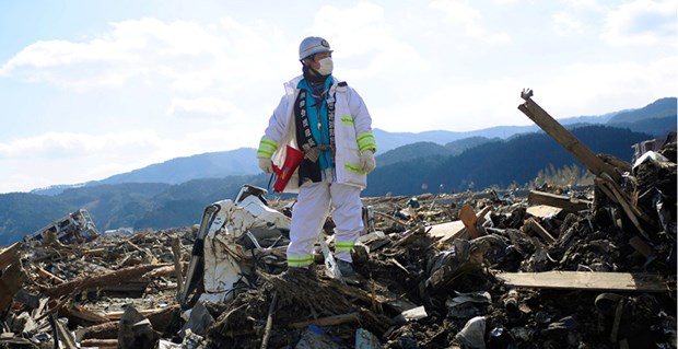 Ärzte arbeiten im Katastrophengebiet bis zum Umfallen Japanischer Helfer in der Katastrophenregion: Auch Ärzte sind geblieben, um zu helfen.