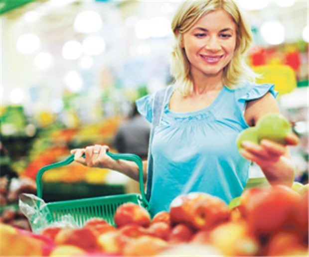 Bunte Vielfalt auf dem Teller senkt das Diabetesrisiko Je bunter, desto gesünder: Täglich fünf Portionen Obst und Gemüse werden von der WHO empfohlen.