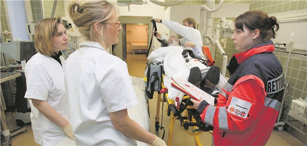 Je früher bei Schlaganfall behandelt wird, desto geringer ist das Risiko für große Behinderungen.