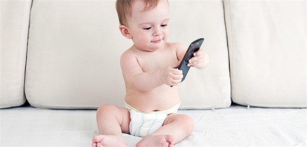 Wann das Smartphone für Kinderaugen gefährlich wird Je jünger das Kind, desto weniger Smartphone-Nutzung ist ratsam, so Augenärzte.