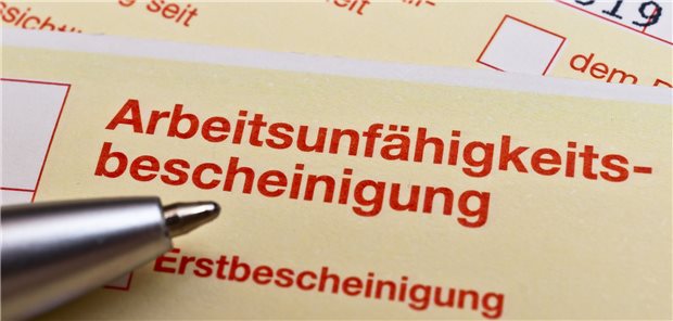 Jeder erwerbstätigen TK-Versicherte war im Durchschnitt 5,31 Tage im ersten Quartal 2023 arbeitsunfähig geschrieben.