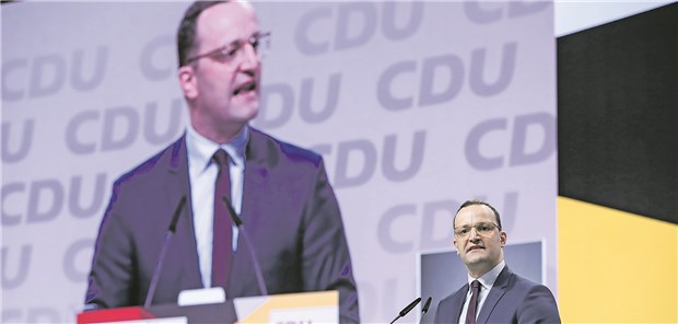 Jens Spahn: „Auch ich lese Umfragen. Aber es fühlt sich richtig an, hier zu stehen.“