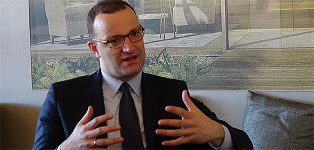 "Wartezeiten sind nicht nur gefühlt!" Jens Spahn: "Wenn wir wollen, dass unser Gesundheitssystem nicht grundsätzlich in Frage gestellt wird, dann müssen wir darauf reagieren."