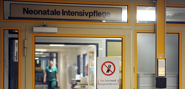 Parlamentarier untersuchen Tod der Bremer Frühchen Jetzt beschäftigt sich ein Parlamentarischer Untersuchungsausschuss mit dem Tod der Frühchen im Klinikum Bremen-Mitte.