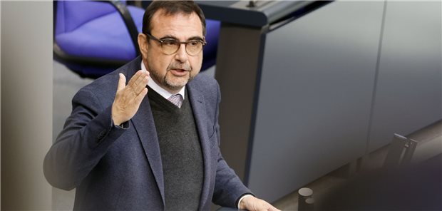 Bundesrat fordert milliardenschweren Ausgleich für Arztpraxen und Kliniken „Jetzt muss der Bund rasch liefern, denn wenn nichts passiert, könnte die Energiekrise mit ihren explodierenden Kosten einen kalten Strukturwandel im Gesundheits- und Pflegesektor auslösen“: Bayerns Gesundheitsminister Klaus Holetschek (CSU).